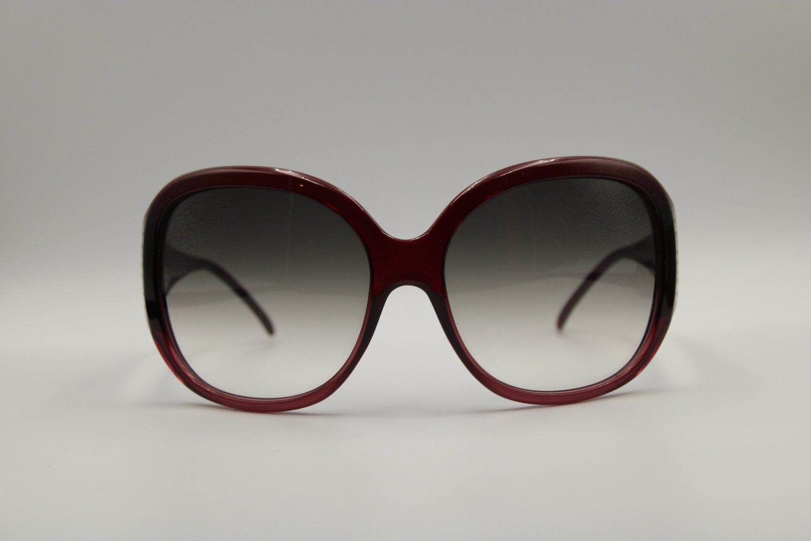GIVENCHY SGV 723 - 07LN