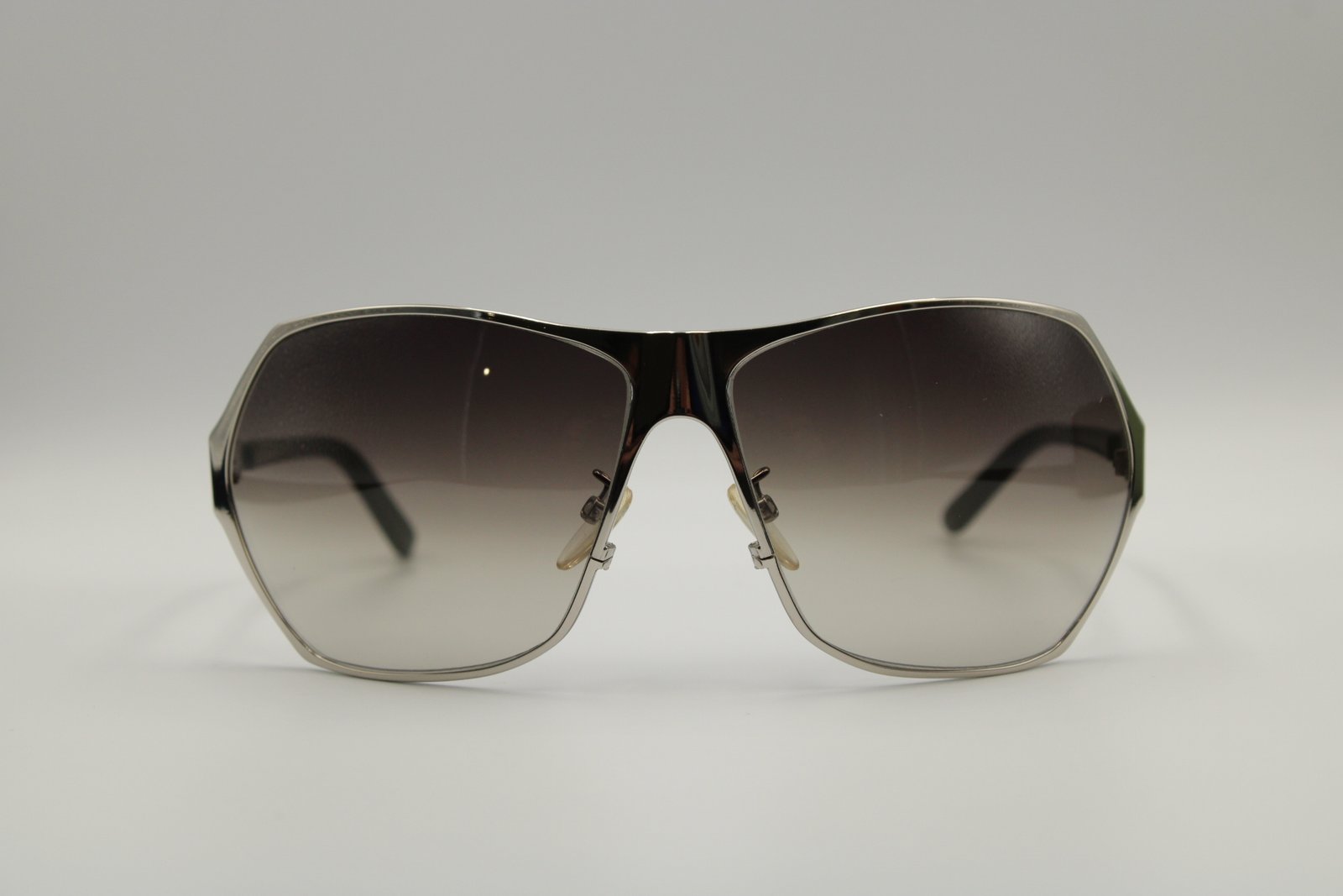 JEAN PAUL GAULTIER SJP 063 - 0579