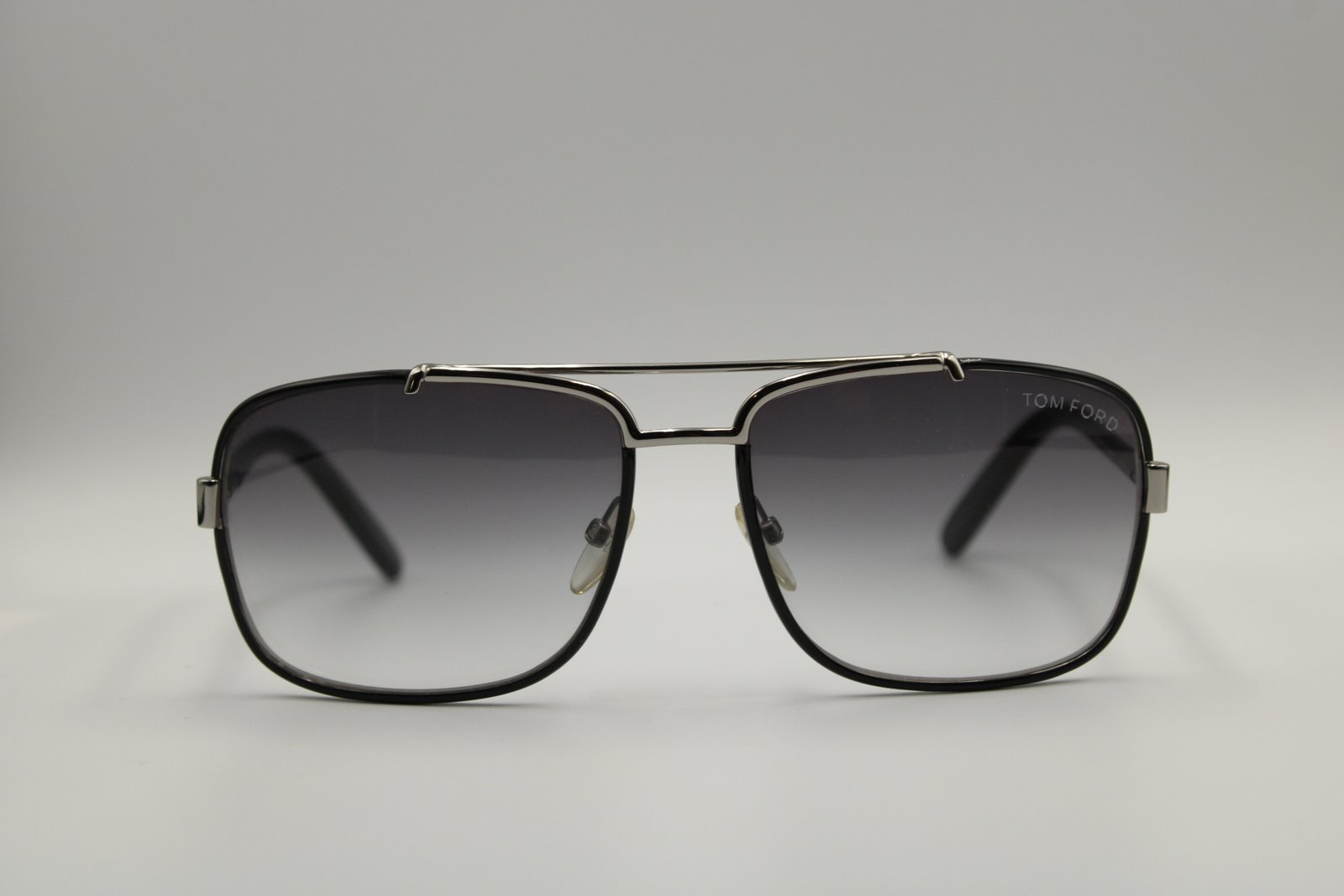 TOM FORD TF 147 - 14W